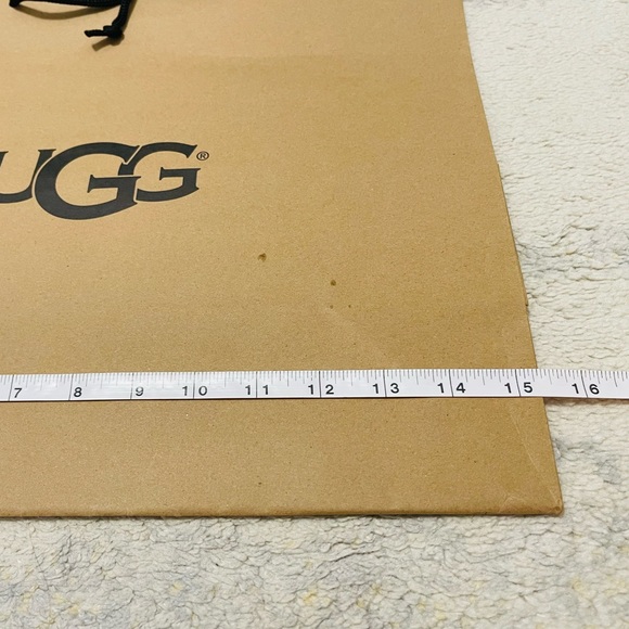 Brand New UGG Signature Medium Paper Shopping Bag In Beige 15.25” X 12.7 X 6.5” - Picture 5 of 7